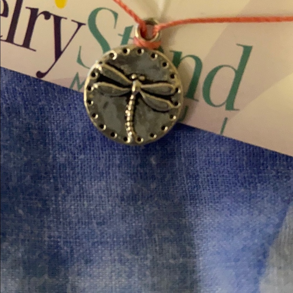✨Reduced - NWT bracelet w/a dragon fly from the Hawaiian Islands